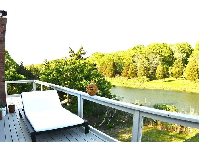 Water Front East Hampton Getaway